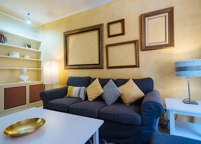 Pajaritos - Private Parking Included Sevilla